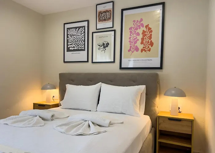 Loridis Apartament *